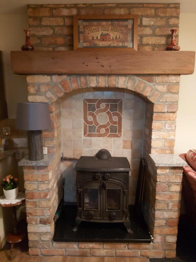 Lovely 2-Bed Cottage At The Foot Of The Mournes Ньюри Экстерьер фото